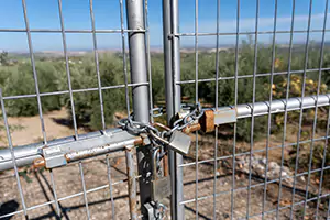 Metal Fence Gate Repair in Fort Lauderdale